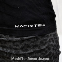 Top Black MackiTek Crop Circle 03