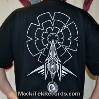 T-Shirt Black MackiTek Space Travel