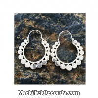 Close Ring Dots Silver Plated
